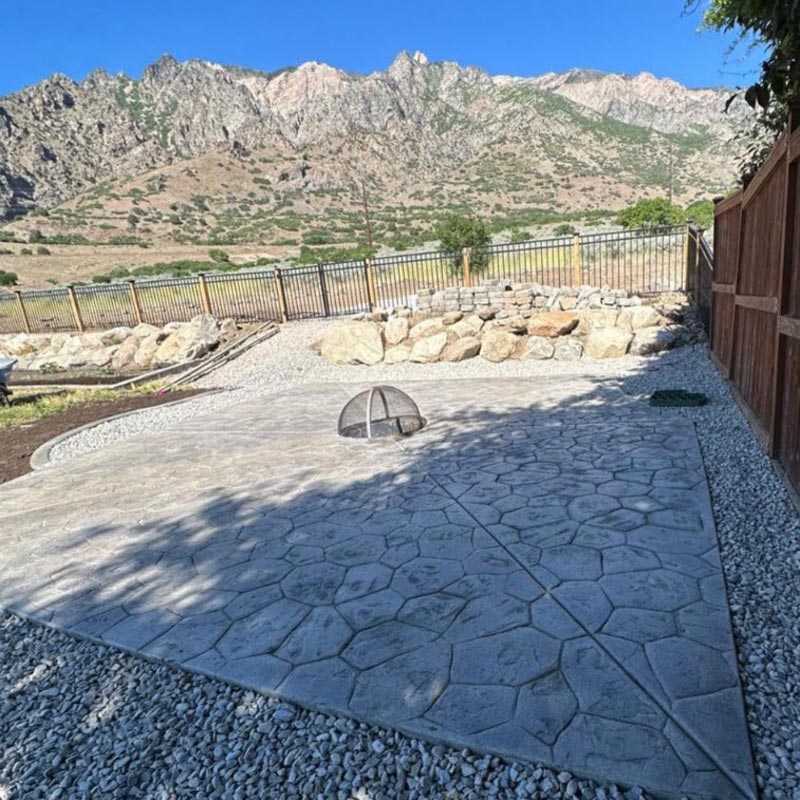 Hardscape-Patio-and-Fencing